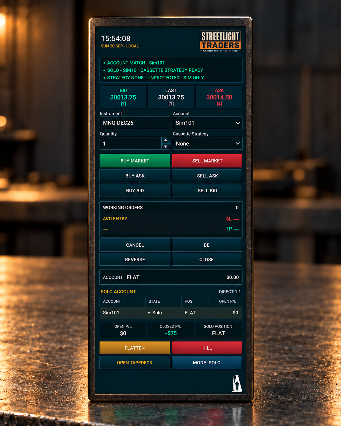 Cassette Deck SIM overview with entry, position-management and emergency controls.